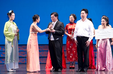 2010 年新唐人全世界華人美聲唱法聲樂大賽現場